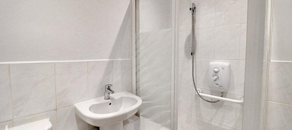 Casa de 1 dormitorio en Biggin Hill, United Kingdom No. 4808 4