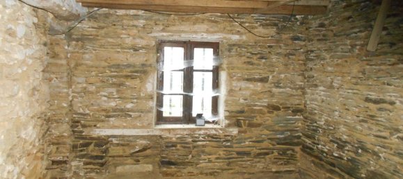 1 bedroom Commercial property in Saint-Germain-de-Coulamer, France No. 1996 4