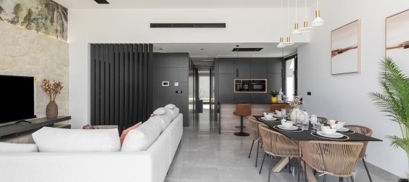 3 bedrooms Villa in Torrevieja, Spain No. 16773 18