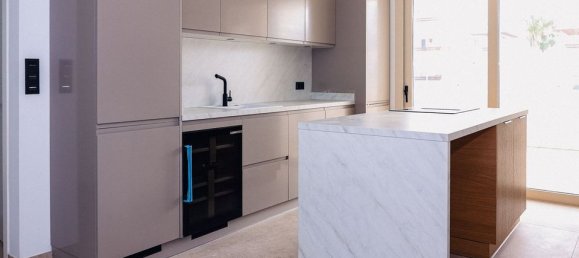 3 chambres Penthouse à Estepona, Spain No. 179951 8