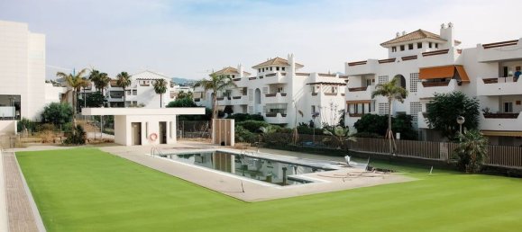 3 chambres Penthouse à Estepona, Spain No. 179951 2