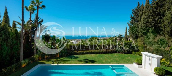 Villa de 6 dormitorios en Marbella, Spain No. 92123 2