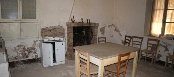 8 rooms House in Castel Viscardo, Italy No. 139214 3