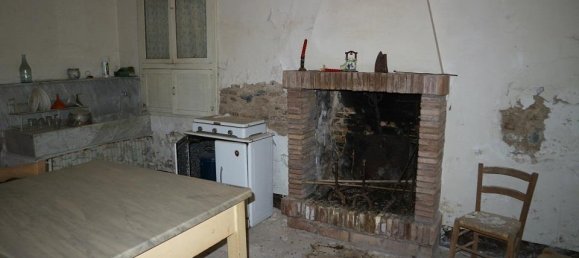 8 rooms House in Castel Viscardo, Italy No. 139214 4