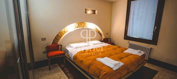 2 Schlafzimmer Wohnung in Venice, Italy, Nr. 271956 6