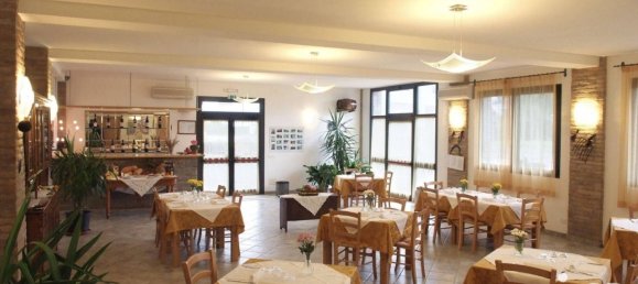 6 bedrooms Villa in Fiscaglia, Italy No. 287424 10