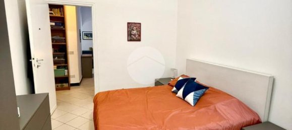 2 Schlafzimmer Wohnung in Genoa, Italy, Nr. 353037 4