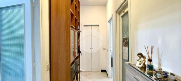 2 Schlafzimmer Wohnung in Genoa, Italy, Nr. 353037 2