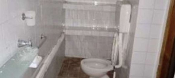 Квартира с 6 комнатами в Арцакена, Италия № 16750 14