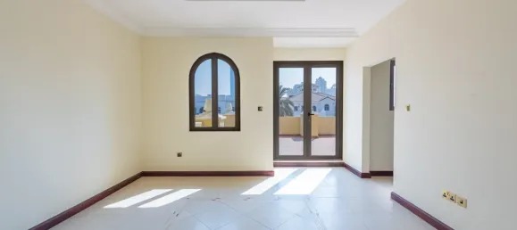 4 dormitorios villa en venta en Palm Jumeirah, Dubai, UAE № 108297 11