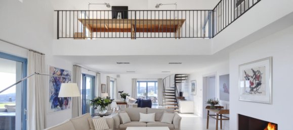 5 bedrooms Villa in Malaga, Spain No. 120978 4