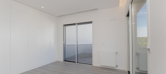 3 bedrooms Villa in Cascais, Portugal No. 115935 20