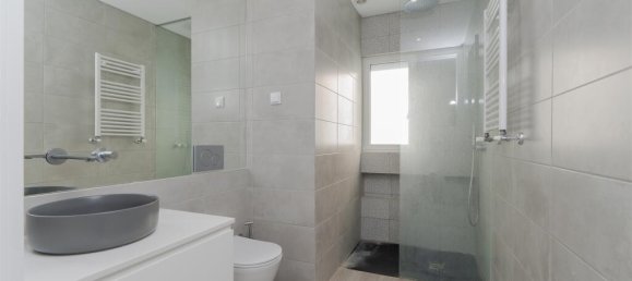 3 bedrooms Villa in Cascais, Portugal No. 115935 22