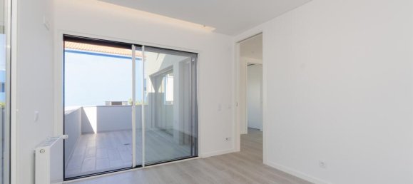 3 bedrooms Villa in Cascais, Portugal No. 115935 26