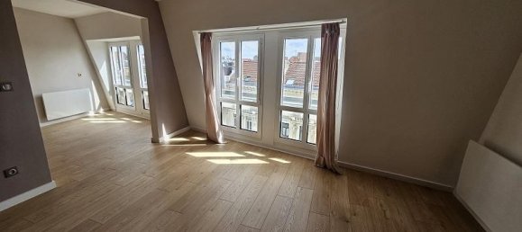 Dúplex de 2 dormitorios en Lille, France No. 325507 8