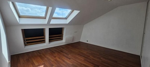 Dúplex de 2 dormitorios en Lille, France No. 325507 4