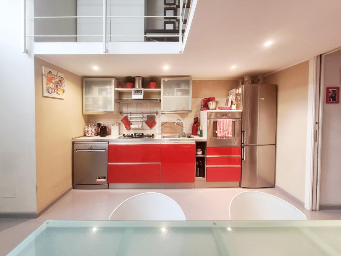 3-Zimmer Wohnung in Milan, Italy, Nr. 246543