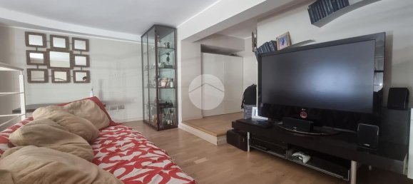 3-Zimmer Wohnung in Milan, Italy, Nr. 246543 9