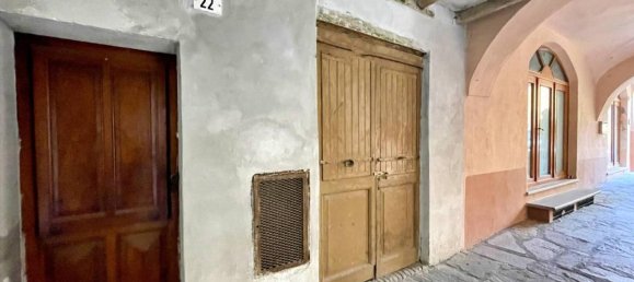 Casa de 4 habitaciónes en Varzi, Italy No. 91065 2