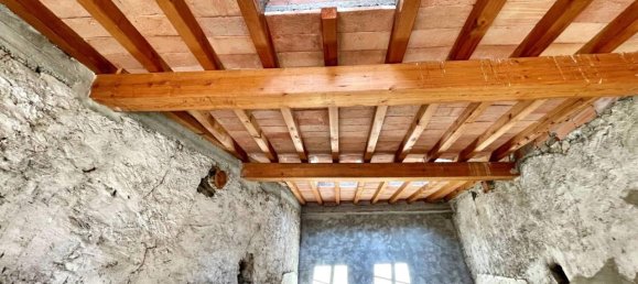 Casa de 4 habitaciónes en Varzi, Italy No. 91065 16