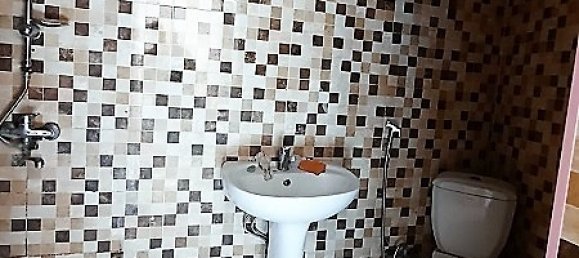 Oficina de 9 habitaciónes en Baku, Azerbaijan No. 1011 30