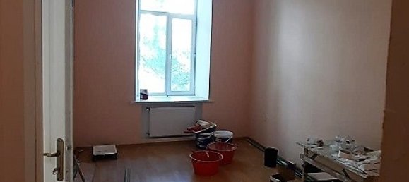 Oficina de 9 habitaciónes en Baku, Azerbaijan No. 1011 12