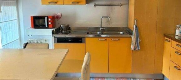 2 bedrooms Apartment in Massa, Italy No. 281029 4