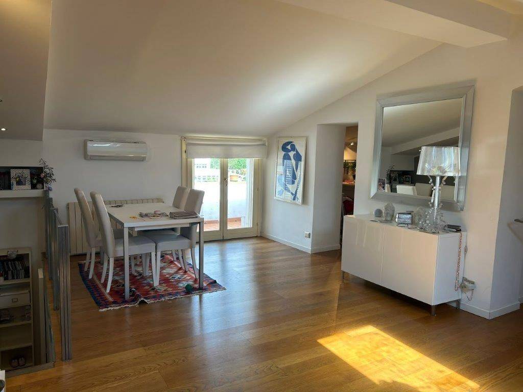 2 bedrooms Apartment in Massa, Italy No. 281029