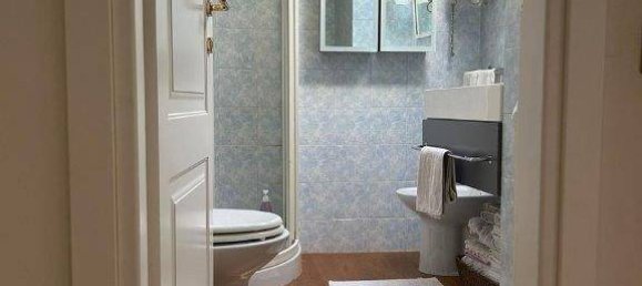 2 bedrooms Apartment in Massa, Italy No. 281029 20