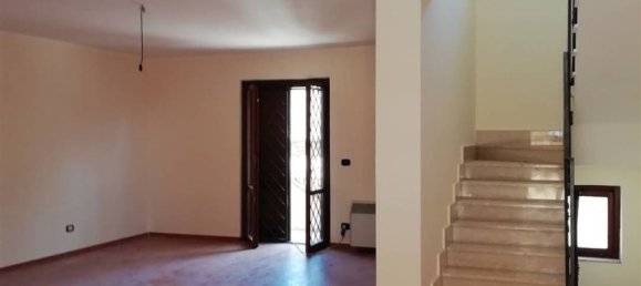 6غرفة فيلا في Caserta, Italy رقم 139382 5