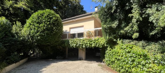 Casa de 4 dormitorios en Montagnat, France No. 343481 3