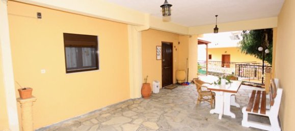 350m² Townhouse in Chalkidiki, Greece No. 8134 3