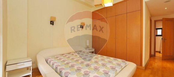 3 bedrooms Apartment in Lisbon, Portugal No. 52340 12