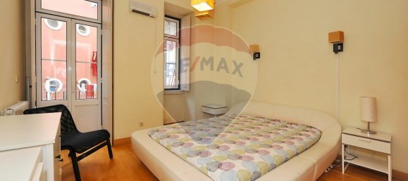 3 bedrooms Apartment in Lisbon, Portugal No. 52340 11