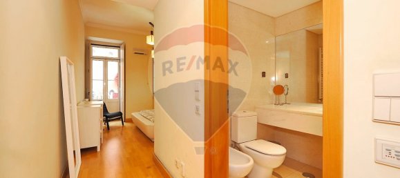 3 bedrooms Apartment in Lisbon, Portugal No. 52340 19