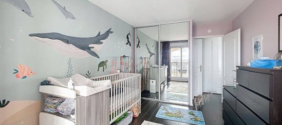 Dúplex de 3 dormitorios en Courbevoie, France No. 128918 13