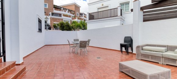 4 bedrooms House in Alhaurin de la Torre, Spain No. 136025 4