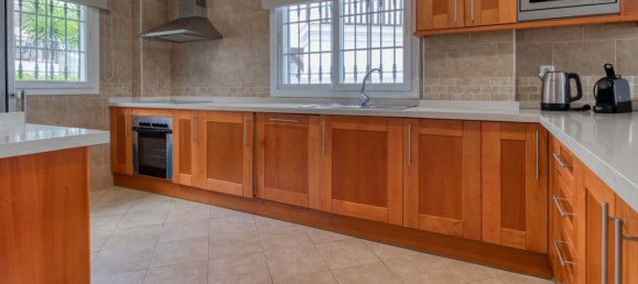 4 bedrooms House in Alhaurin de la Torre, Spain No. 136025 7