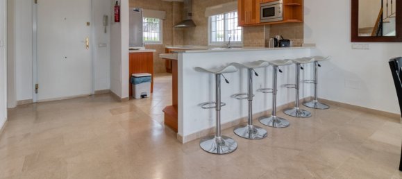 4 bedrooms House in Alhaurin de la Torre, Spain No. 136025 6