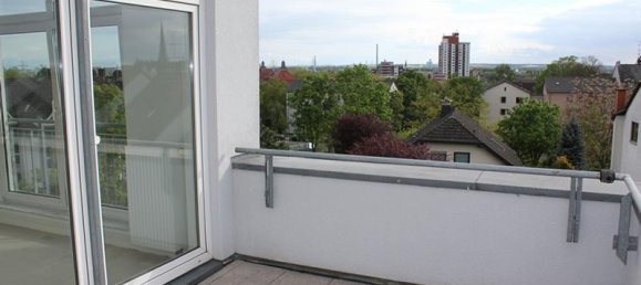 Dúplex de 2 habitaciónes en Wiesbaden, Germany No. 17001 17