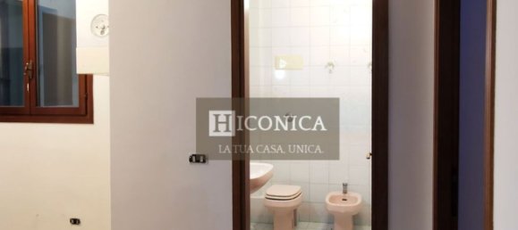 3 bedrooms Apartment in Treviso, Italy No. 327849 10