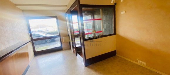 174m² Office in Bourges, France No. 76673 8