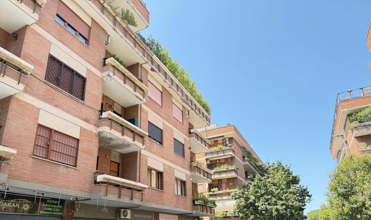 2 bedrooms Apartment in Guidonia Montecelio, Italy No. 304711