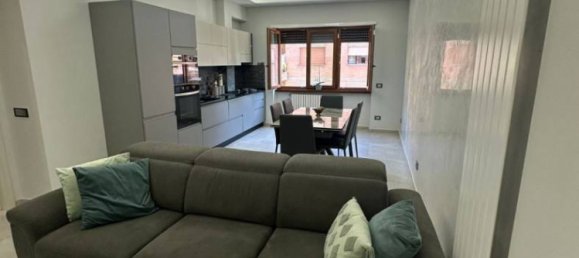 2 bedrooms Apartment in Guidonia Montecelio, Italy No. 304711 6