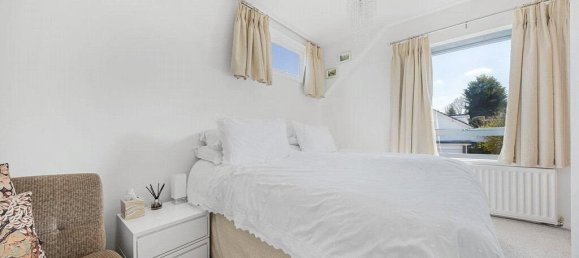 4 bedrooms House in Coulsdon, United Kingdom No. 12245 6