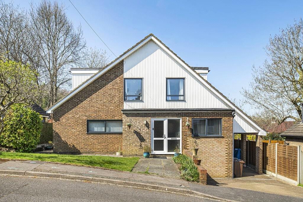 4 bedrooms House in Coulsdon, United Kingdom No. 12245