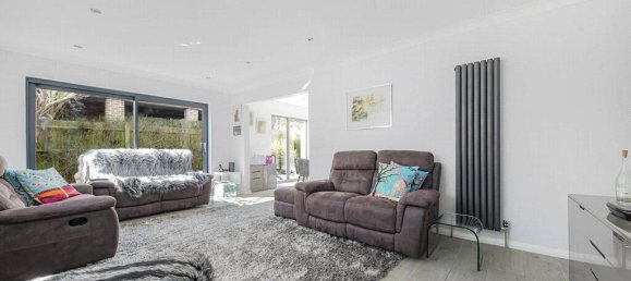 4 bedrooms House in Coulsdon, United Kingdom No. 12245 27