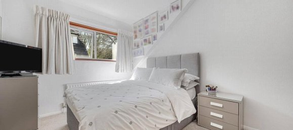 4 bedrooms House in Coulsdon, United Kingdom No. 12245 23