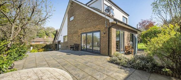 4 bedrooms House in Coulsdon, United Kingdom No. 12245 18