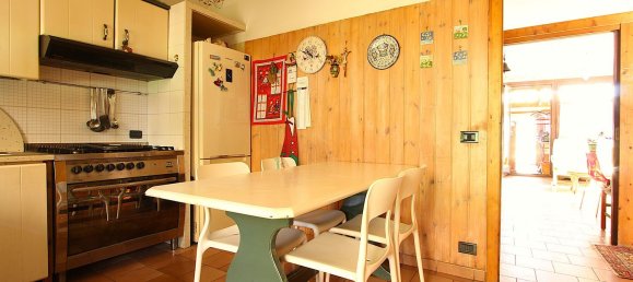 7 rooms House in Verona, Italy No. 276458 14